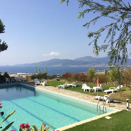 Domaine Amandiers - *